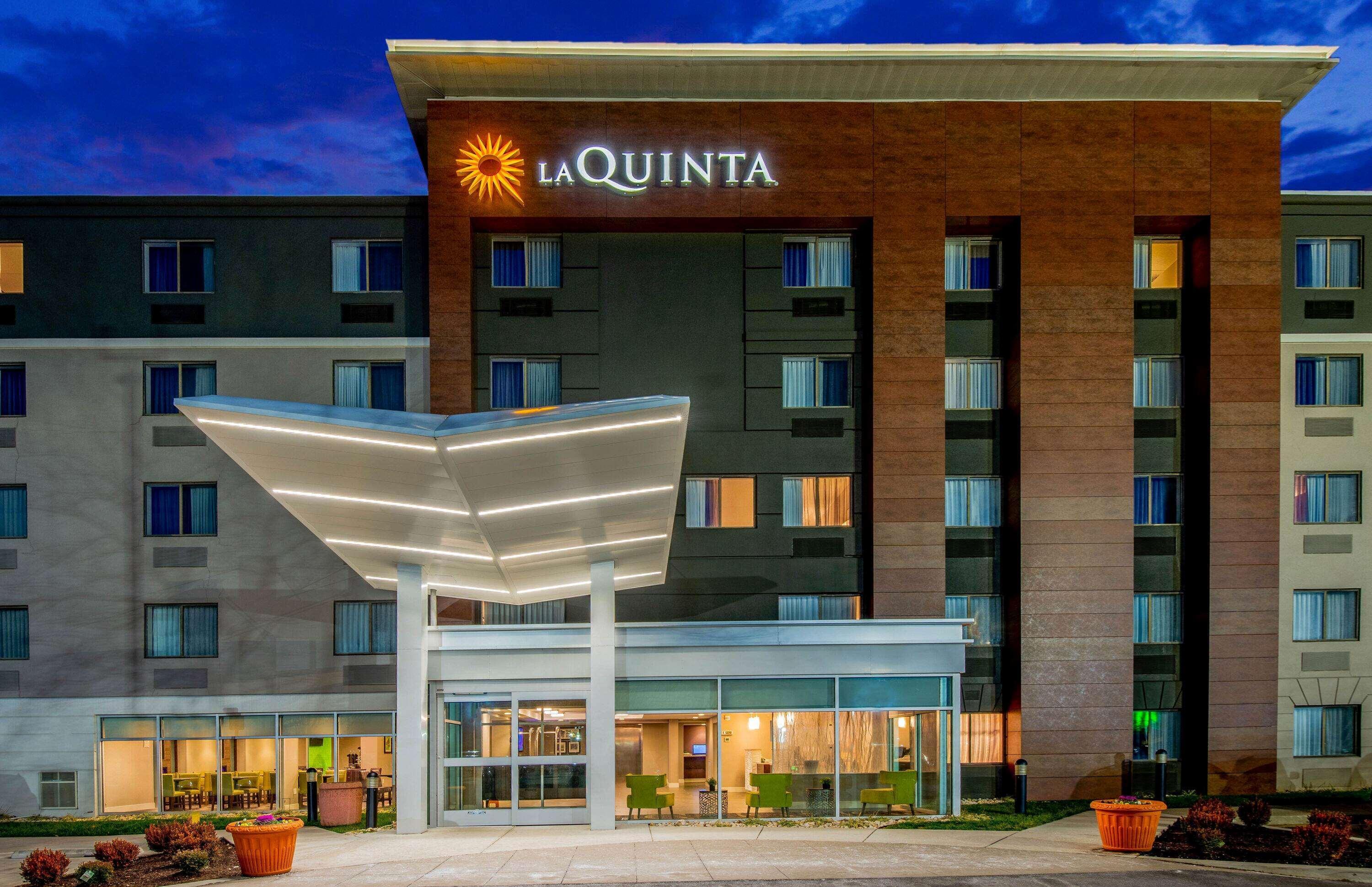 La Quinta By Wyndham Baltimore BWI Airport Линтикъм Екстериор снимка